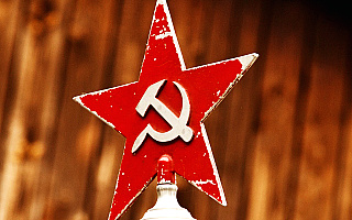 Ktoś ukradł gwiazdę z pomnika żołnierzy radzieckich